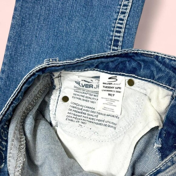 Y2K cropped jeans with wings on the back pockets - Picture 6 of 7
